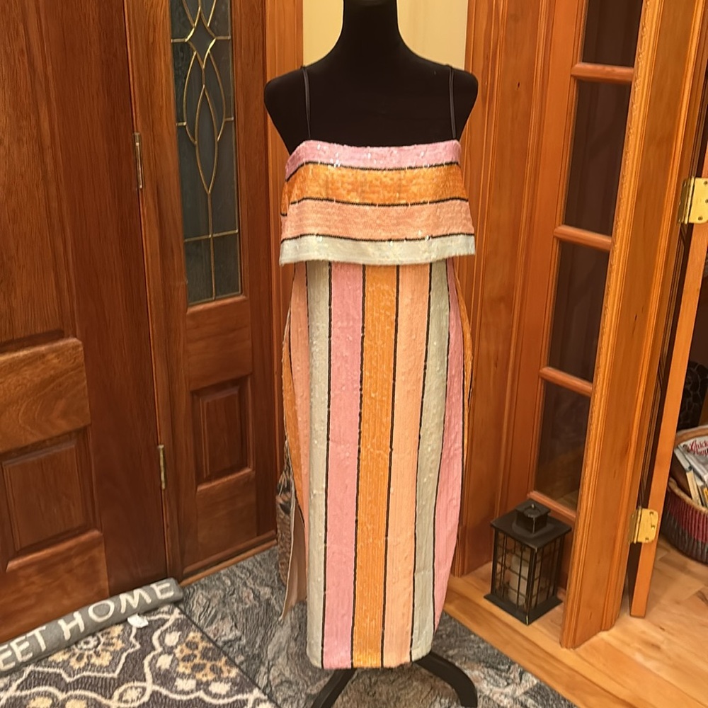 Gianni Bini sequence dress fully lined adjustable spaghetti straps